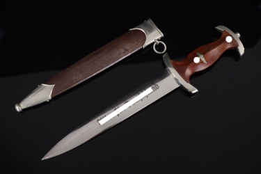 Early M33 SA Service Dagger "Th" - Kober