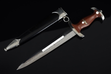 Early M33 NSKK Service Dagger "Wm" - Hugo Linder (tiger handle)