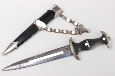 M36 SS Chained Service Dagger - Böker