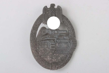 Tank Assault Badge in Silver