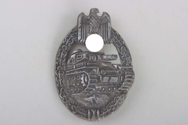 Tank Assault Badge in Silver