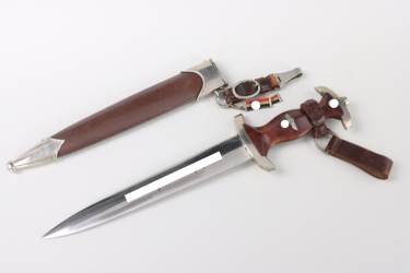 Early M33 SA Service Dagger "Ho" with 3-piece hanger - Merten