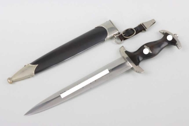 Early M33 SS Service Dagger "ex Ernst Röhm" with hanger - Eickhorn