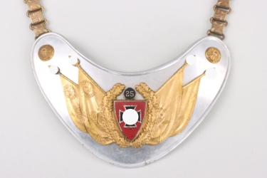 NS-Reichskriegerbund flag bearer's gorget