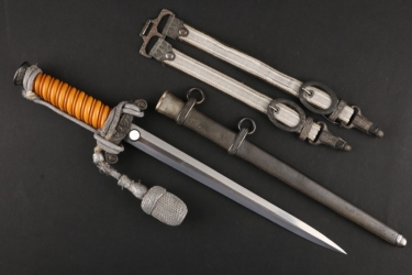 M35 Heer officer's dagger with hangers and portpee - Eickhorn