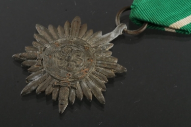 Ostvolk Decoration for Bravery on the Eastern Front, 2nd Class in Silver with Swords