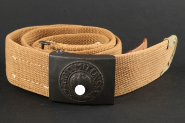 Heer Africa field buckle "Gott mit uns" (EM/NCO) with linen belt