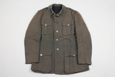 Unusual M40 field tunic 