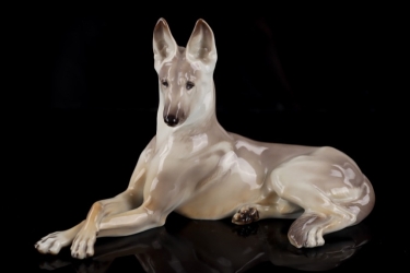 Allach porcelain No.11 - German Shepherd lying