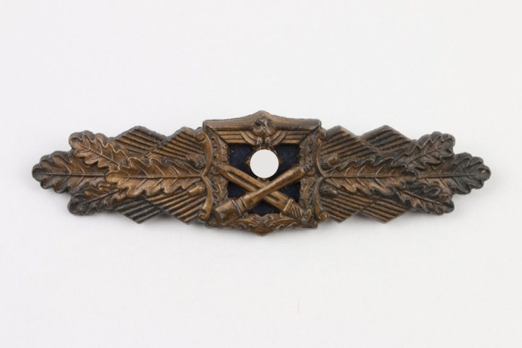 Close Combat Clasp in bronze - A.G.M.u.K. 