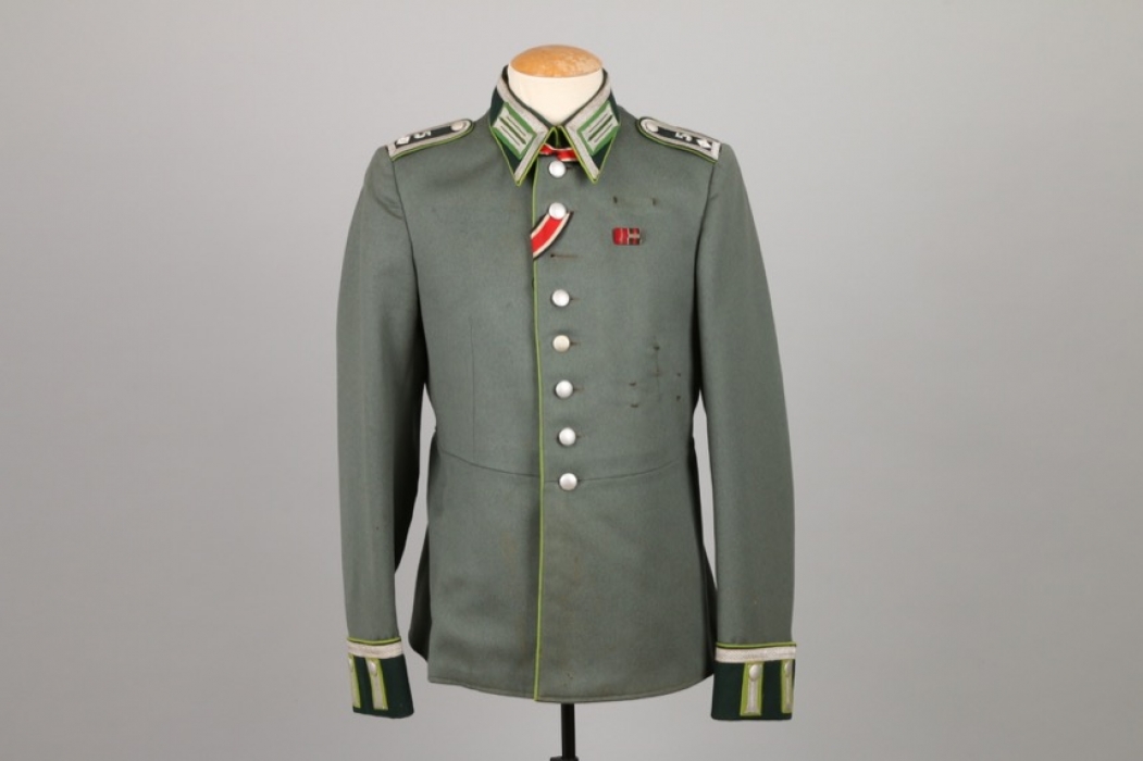 Pz.Gren.Rgt.5 parade tunic to KC winner Jasiek