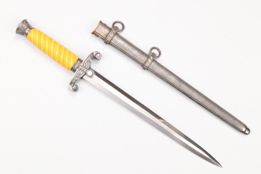 Heer engraved officer's dagger - PUMA