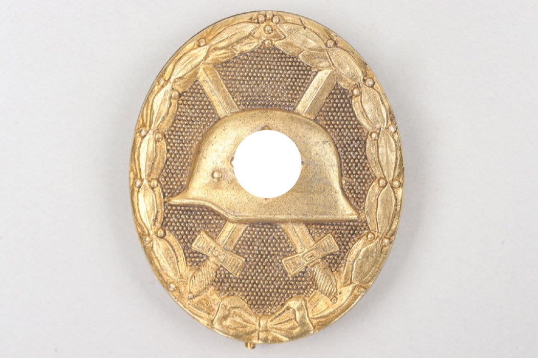 Wound Badge in gold - 30