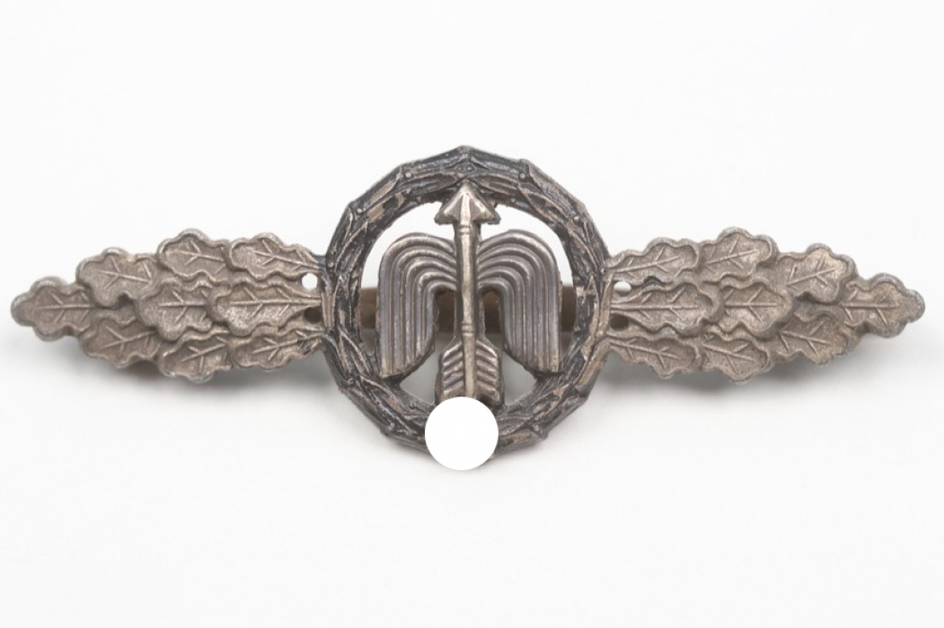 Squadron Clasp for Nachtjäger in silver