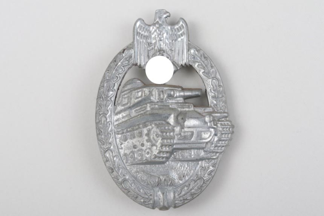 Tank Assault Badge in Silver - R.K.