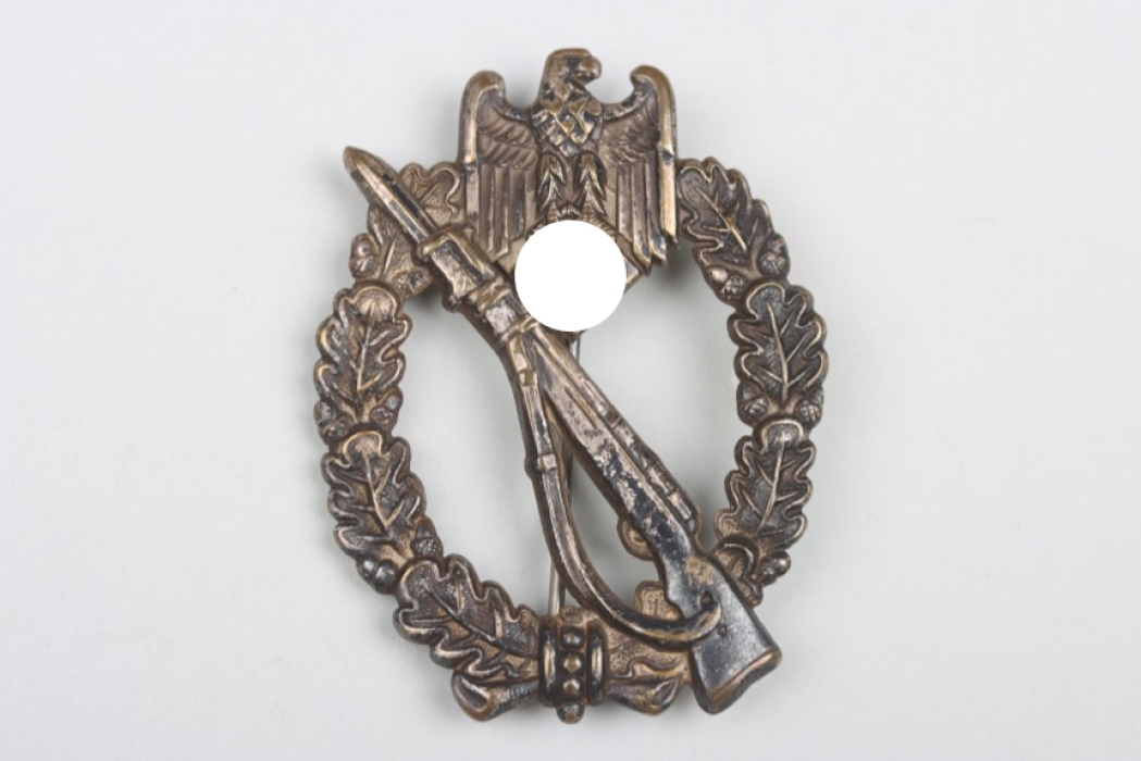 Infantry Assault Badge in Silver "O. Schickle"