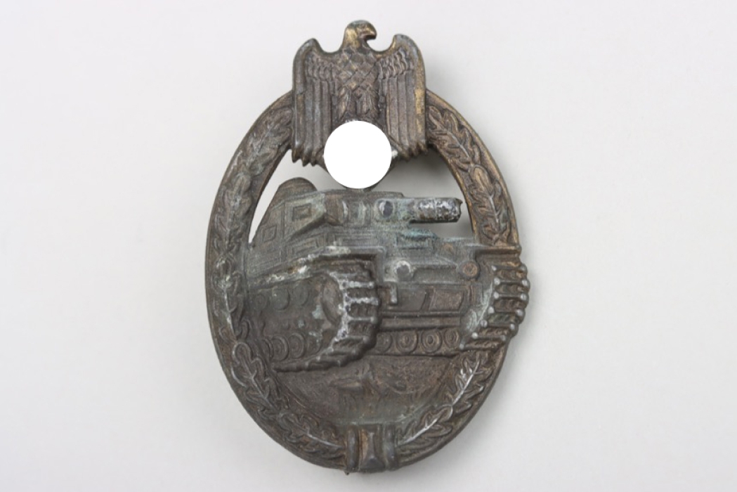 Tank Assault Badge in Bronze