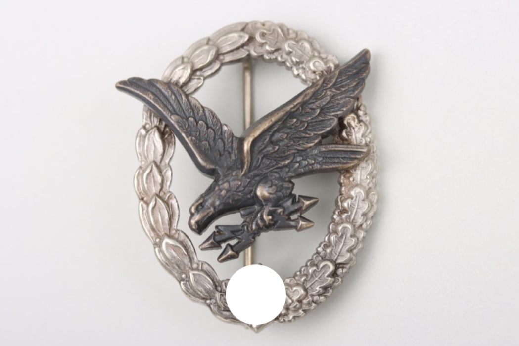 Air Gunner & Flight Engineer Badge with Lightning Bolts - tombak (B&N L)