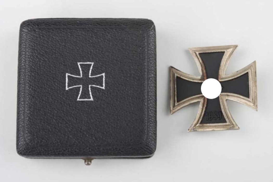 1939 Iron Cross 1st Class in case - L/13