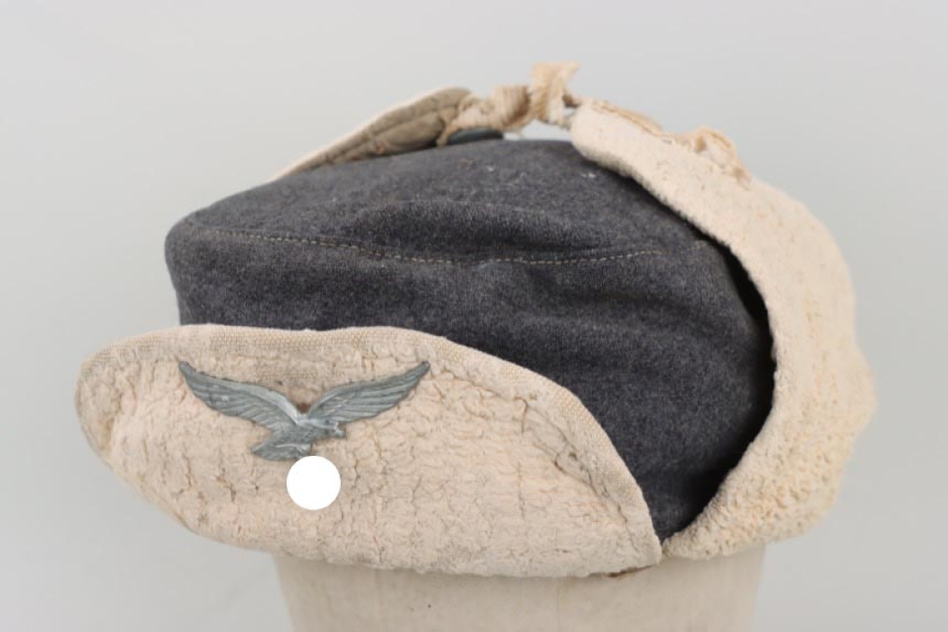 Luftwaffe M43 winter fur cap