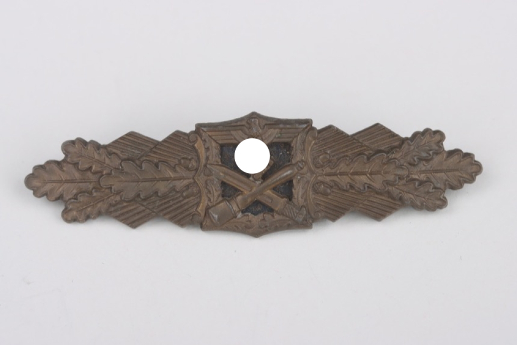 Close Combat Clasp in Bronze - AGMuK