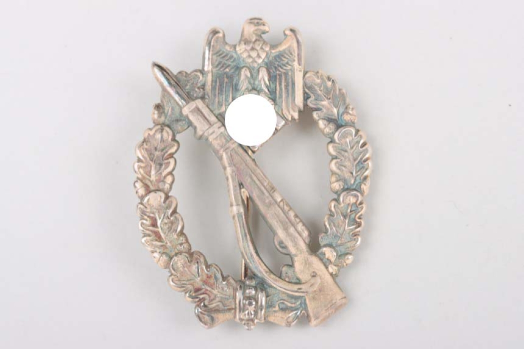 Infantry Assault Badge in Silver "O.Schickle"