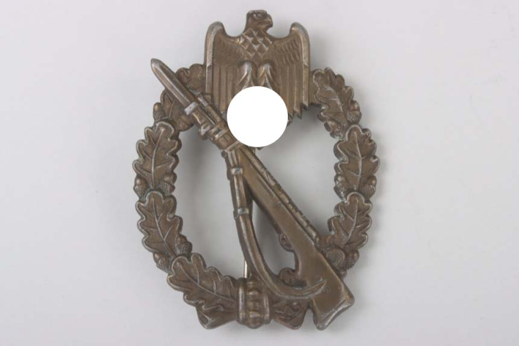 Infantry Assault Badge in Bronze "AS in triangle"