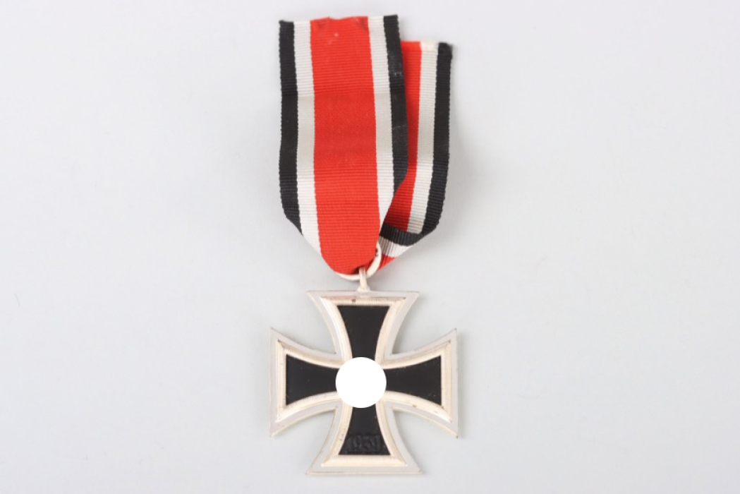 1939 Iron Cross 2nd Class - mint