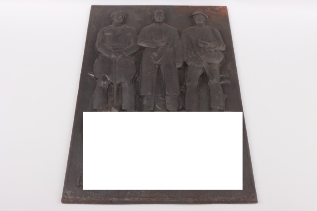 DAF "Ehret die Arbeit" wall plaque - 49x33 cm