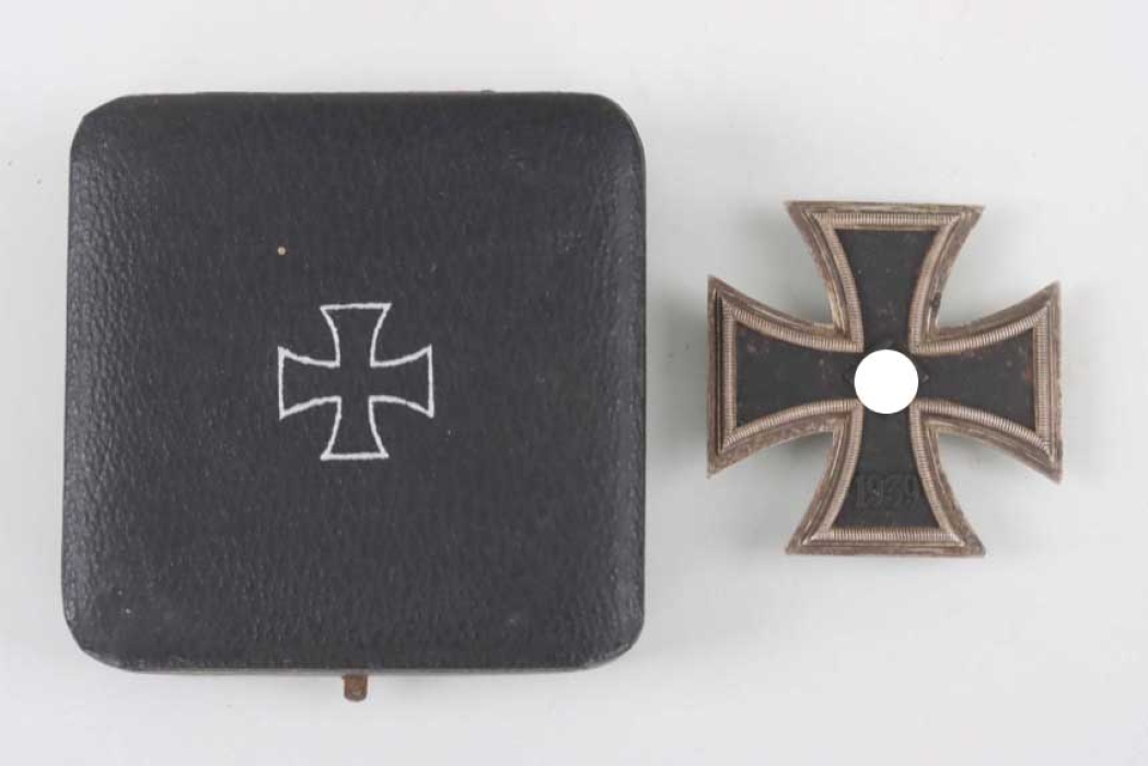 1939 Iron Cross 1st Class in case, maker marked L/50 Godet