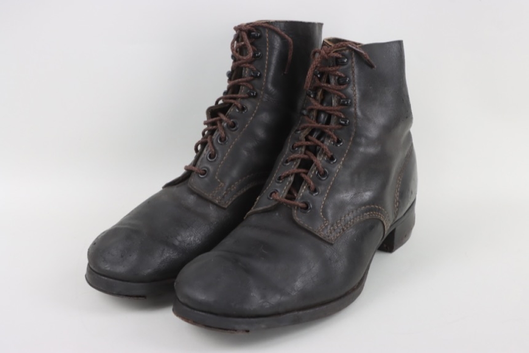 Wehrmacht M37 lace-up shoes