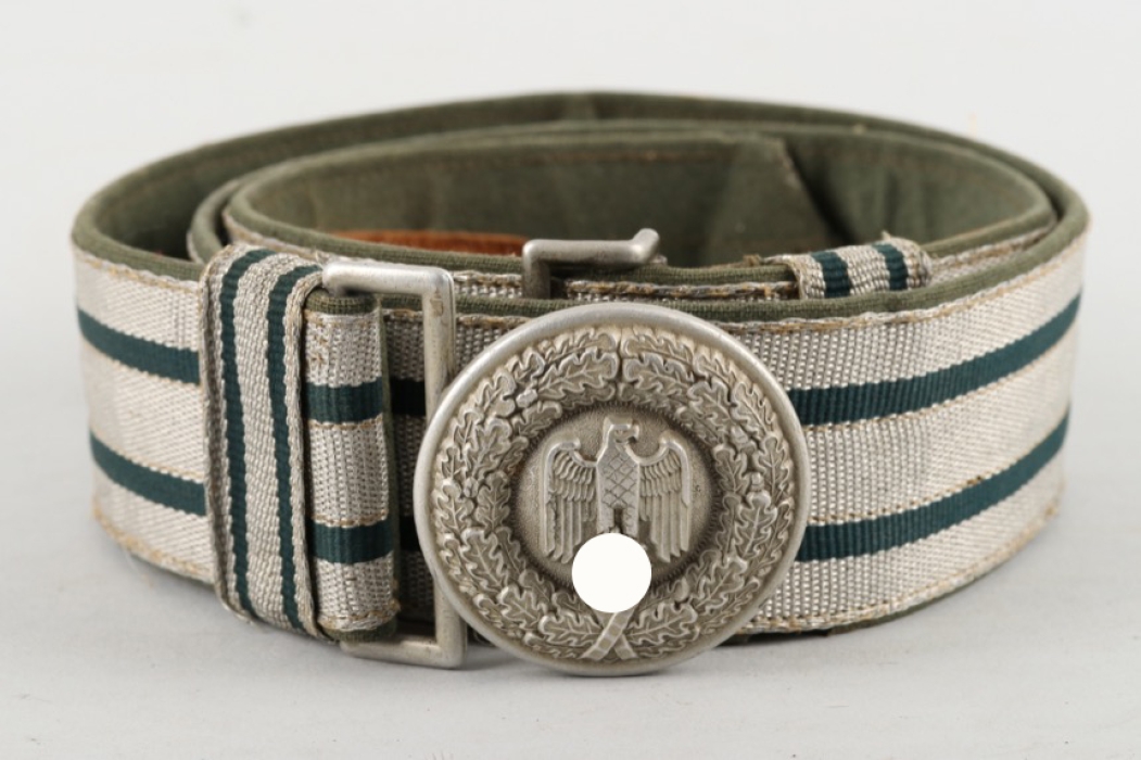 HEER OFFICER'S DRESS BELT AND BUCKLE