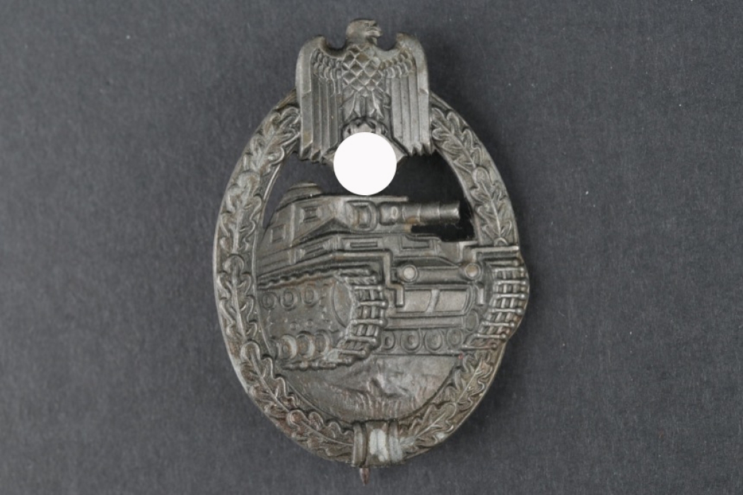 Tank Assault Badge in Bronze - R.S.